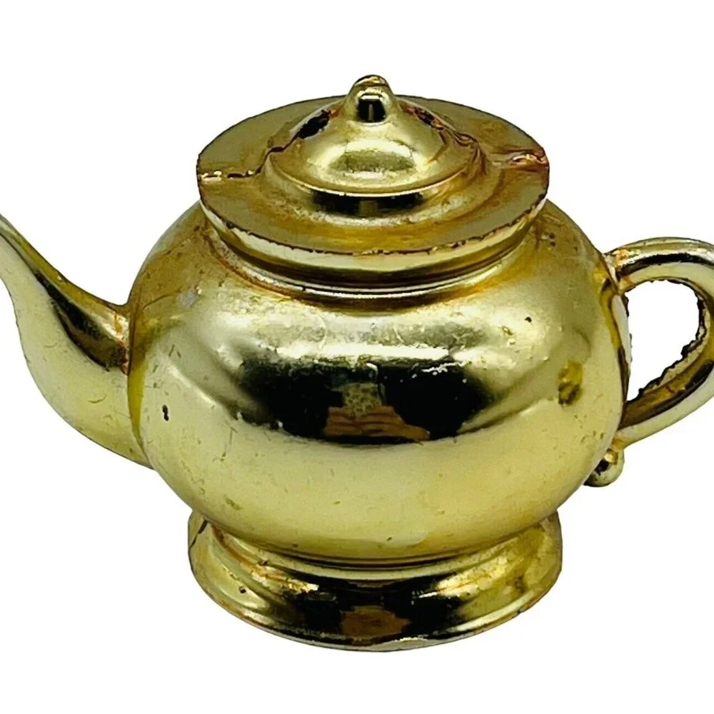Vintage Tea Pot‎ Belly Stove Salt Pepper Shakers Gold Tone Metal